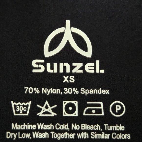 New Sunzel Women’s Black Leggings with Side Pockets – Size X-Small - Picture 4 of 5